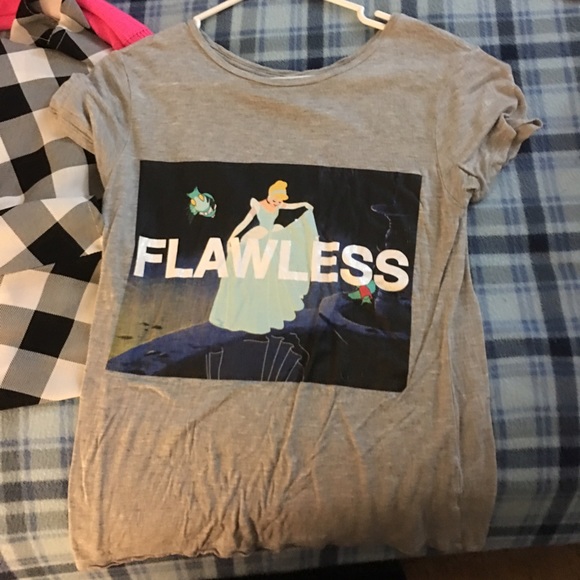 Short sleeve Cinderella tshirt.