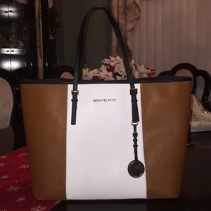 Band New! Michael Kors TriColor Travel Tote