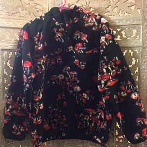 Patagonia snap-t synchilla *on hold*