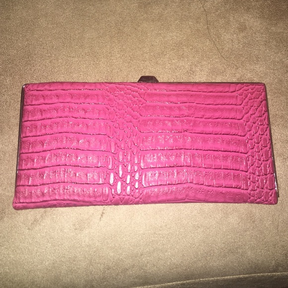 Lulu Pink Clutch Wallet