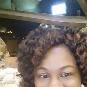 Meet your Posher, Selina