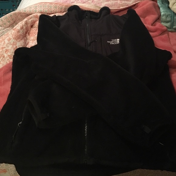 North face fleece jacket - Picture 2 of 3