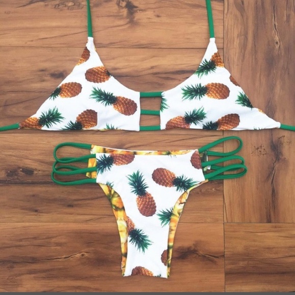 Pineapple reversible bikini