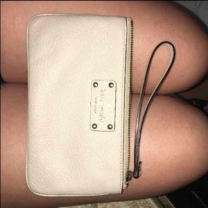 Kate spade wallet wristlet