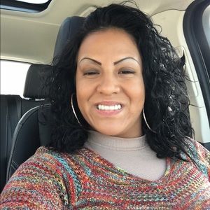 Meet your Posher, Edna