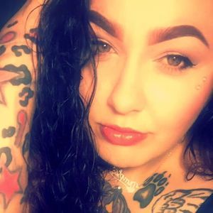 Meet your Posher, Sylvia