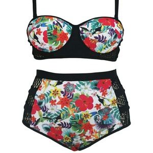 Plus size floral bikini set