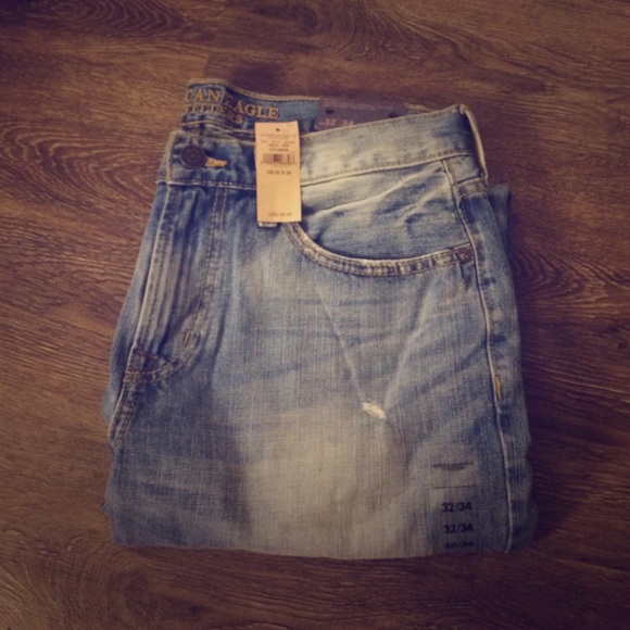 Brand New Men's American Eagle Jeans Size 32x34
