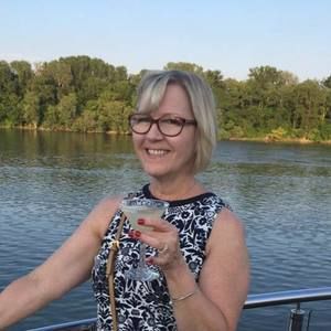 Meet your Posher, Robin