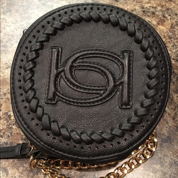 🌟Sold🌟 Bebe Gia wristlet