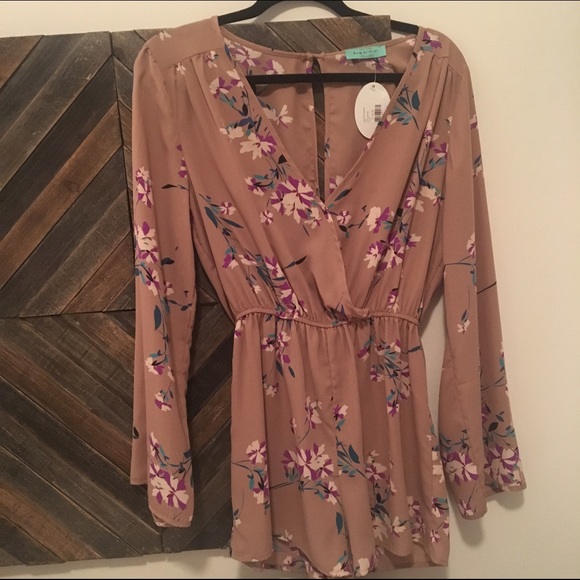 sugarmint Pants - Sugarmint Tan Floral Bell Sleeve Romper