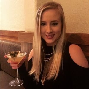 Meet your Posher, Christy