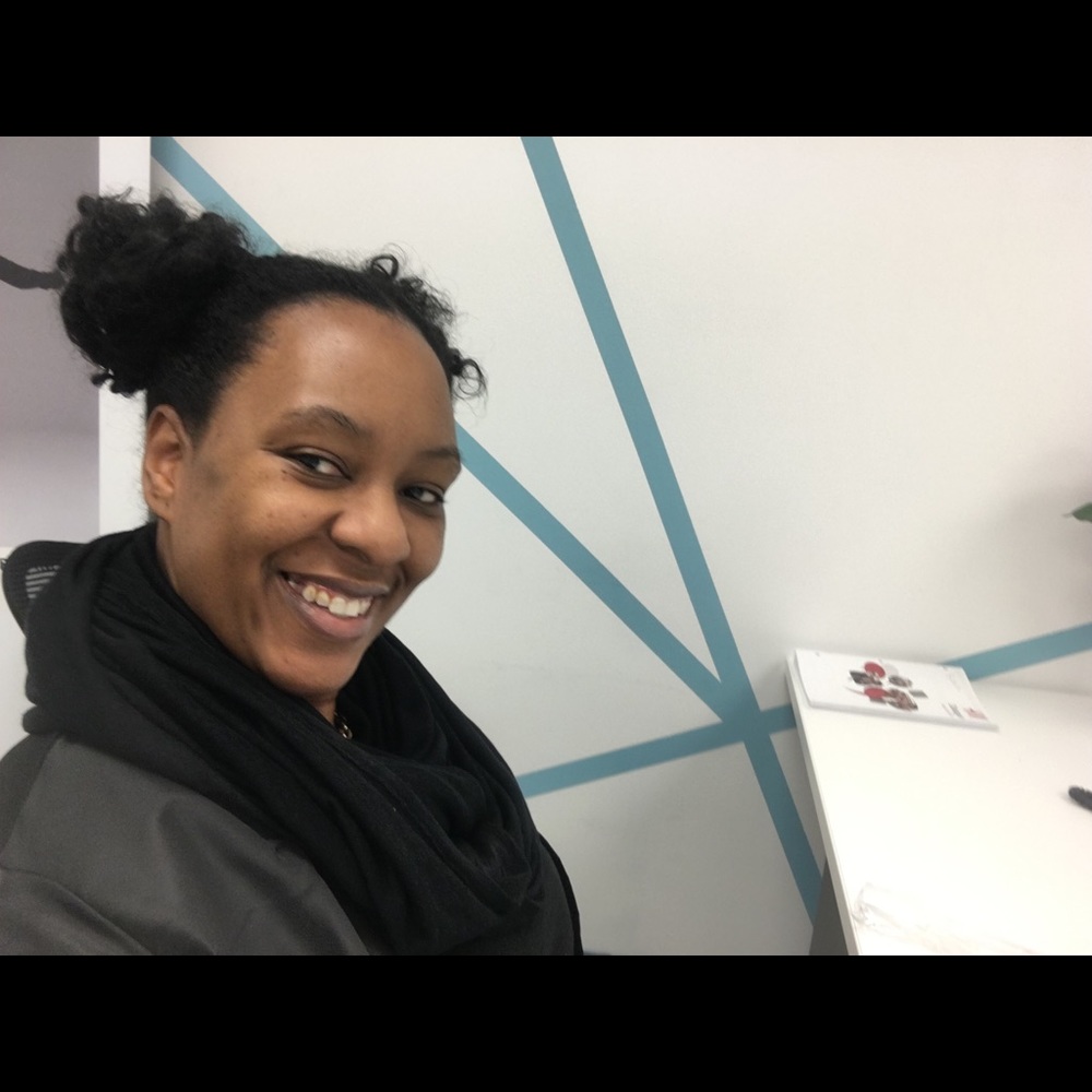 Meet your Posher, Carla