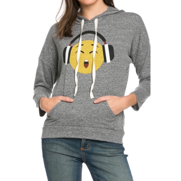 😍Smile emoji hooded top 😉