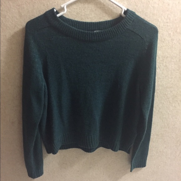 DIVIDED dark green long sleeve light sweater Sz S