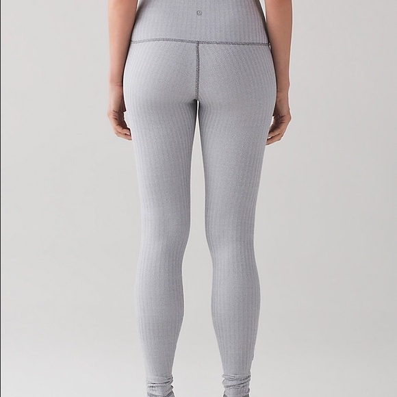 Looking for lululemon leggings