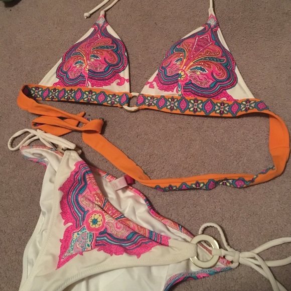 VS bikini