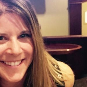 Meet your Posher, Melissa