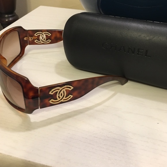 Chanel Tortoiseshell Sunglasses with Gold Cs