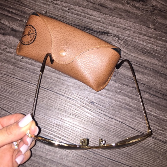 Sunglasses - Picture 2 of 3