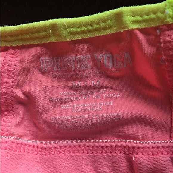 Victoria's Secret pink push up sports bra!! - Picture 4 of 4