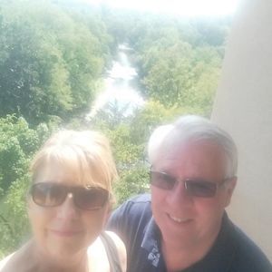 Meet your Posher, Debra