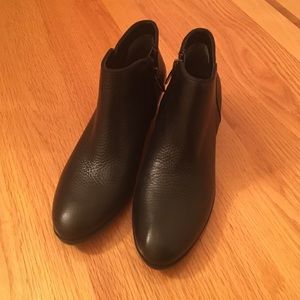 Sam Edelman Petty Black Leather Booties