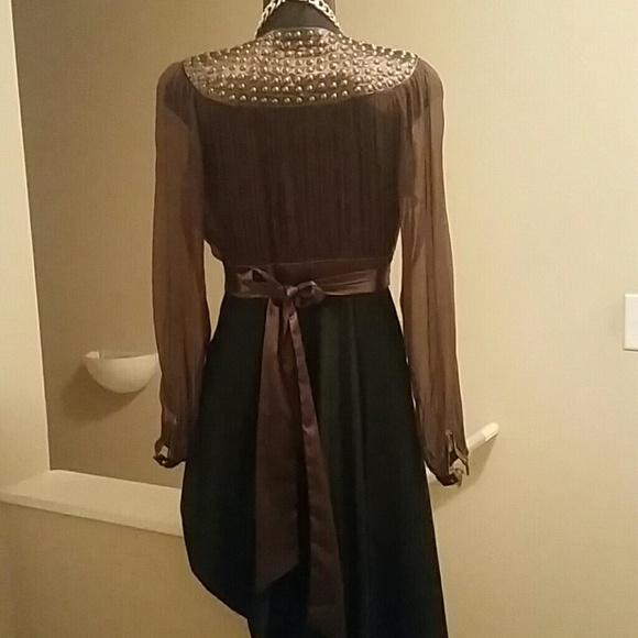 Dress - Picture 2 of 2