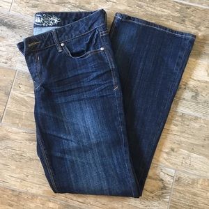 🎀 Express Low Rise Bootcut Jeans