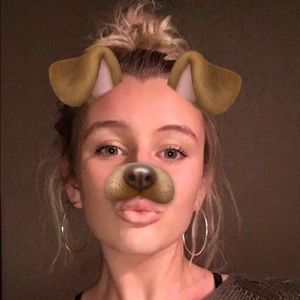 Meet your Posher, Maddie