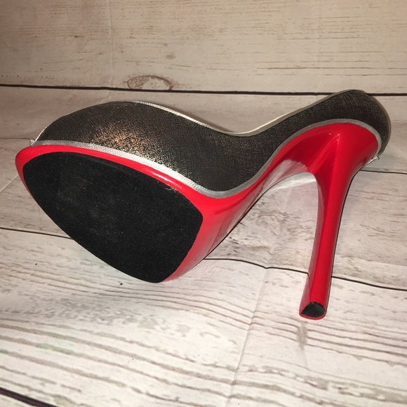 christian louboutin wine bottle holder christian louboutin wine bottle holder