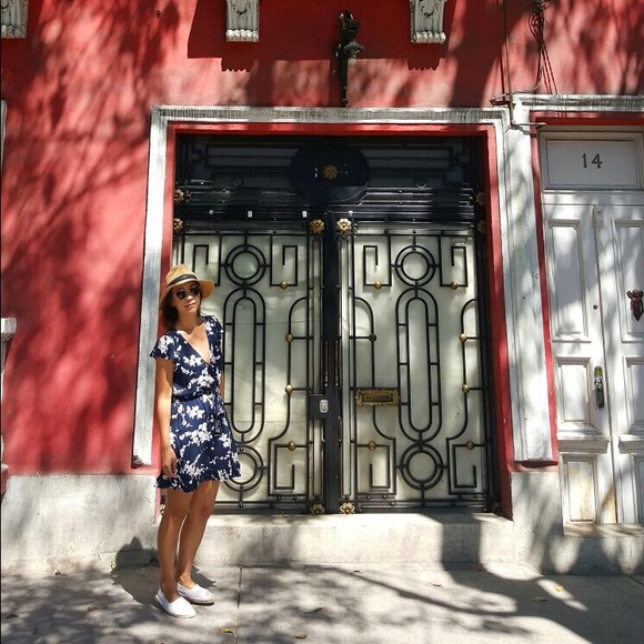 Meet your seller, Viv! - Picture 2 of 3