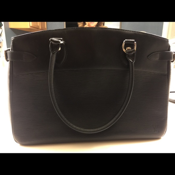 Louis Vuitton Epi Passy