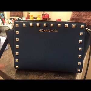 Michael Kors Selma Crossbody bag