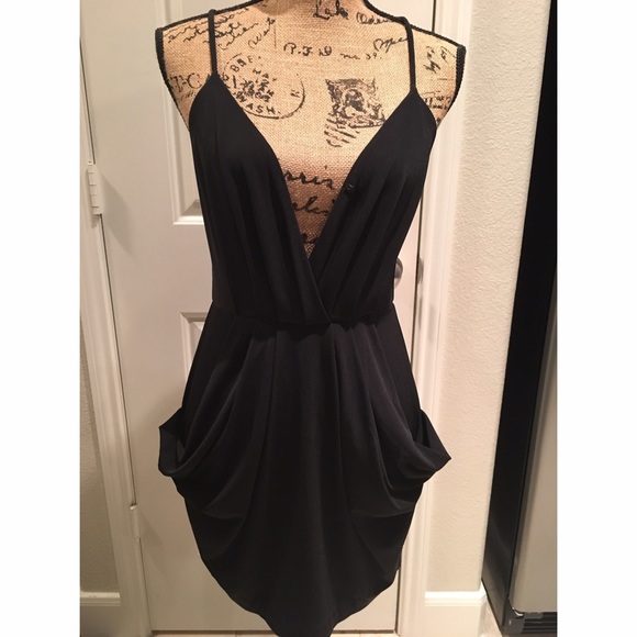 BCBG short dress with pockets