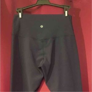 Lululemon Align II navy blue crop, sz 8