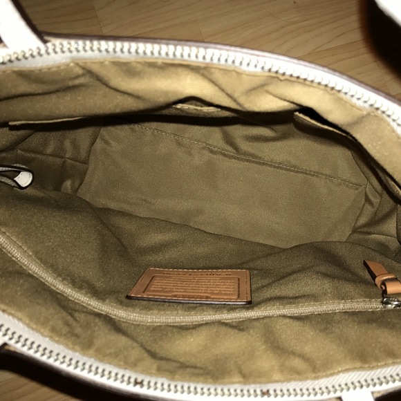 Authentic Coach Purse - Picture 2 of 3