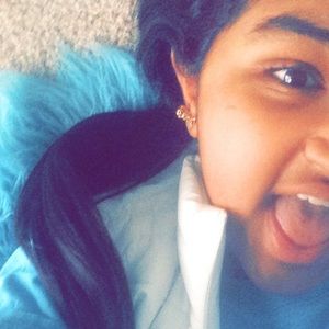 Meet your Posher, Sanjana