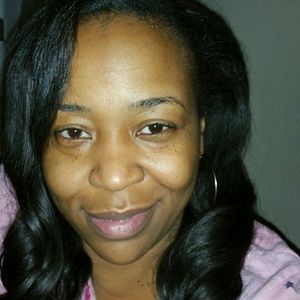 Meet your Posher, Jequita