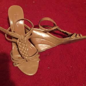 Brown/ tan wedges size 6 1/2
