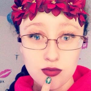 Meet your Posher, Tara