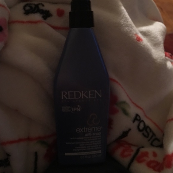 Redken - Picture 2 of 2