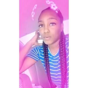 Meet your Posher, Cynthia