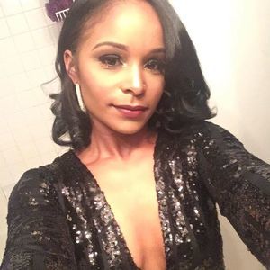 Meet your Posher, Melina