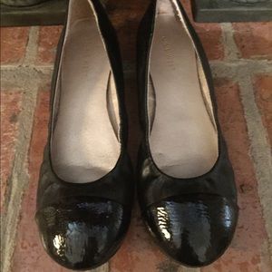 Black NineWest flats that have only been worn once
