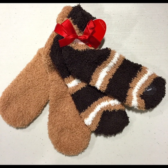 2 Pairs Of Fuzzy Socks Tan/Brown Multi