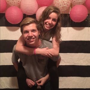 Meet your Posher, Anabella