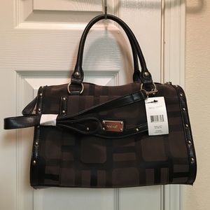 BRAND NEW!! Nine West purse!