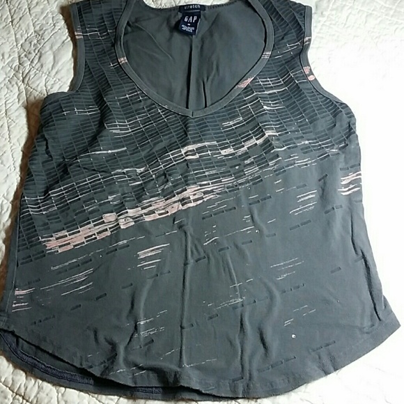Cute GAP top