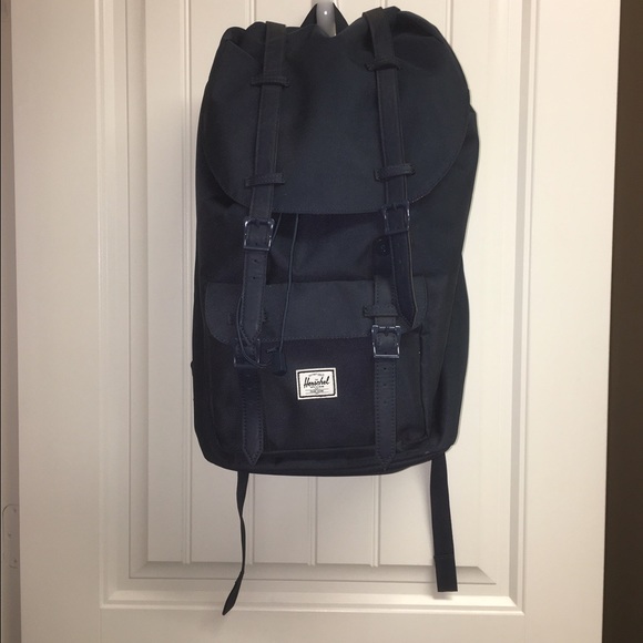 Herschel Supply Little America Mid Volume Backpack